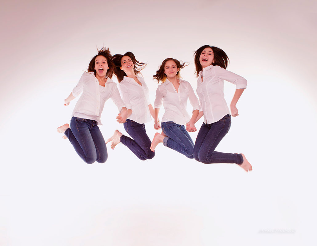 sisters portrait, studio portrait